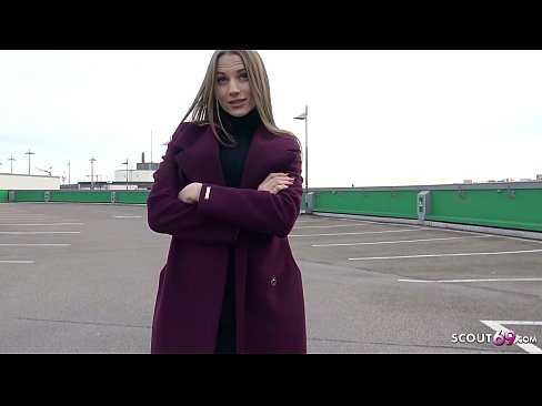 ❤️ VĀCU SKAUTS IR SAPNIS, PIESKARAS STEELE, AUTOSTĀVVIETA TELLTALE UN SEXY PAR NAUDU ❌ Kvalitatīvs sekss pie mums ﹏