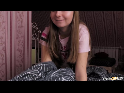 ❤️ Blondīne dziļi sūc savu BFF un saņem spermu mutē ❌ Kvalitatīvs sekss pie mums ﹏
